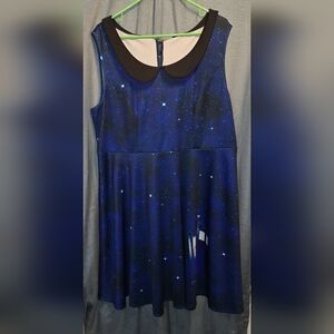 Dr. Who Blue Tardis Space Galaxy Print Dress with Black Collar Torrid